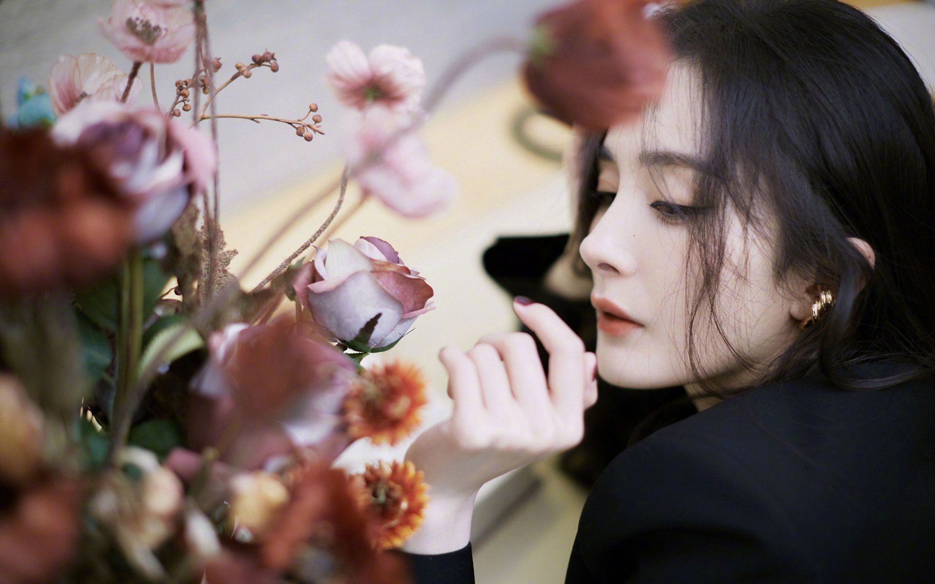 爱游戏官网首页-关键伤缺与战术调整：球队如何克服困难？，关键球员篮球