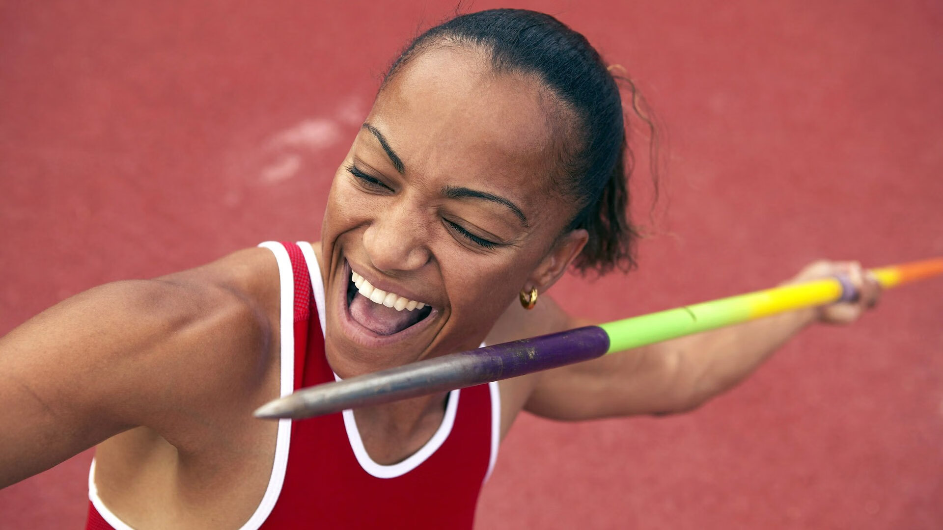 爱游戏体育官方在线-字母哥快速转身突破直插篮下完成暴扣，字母哥进nba